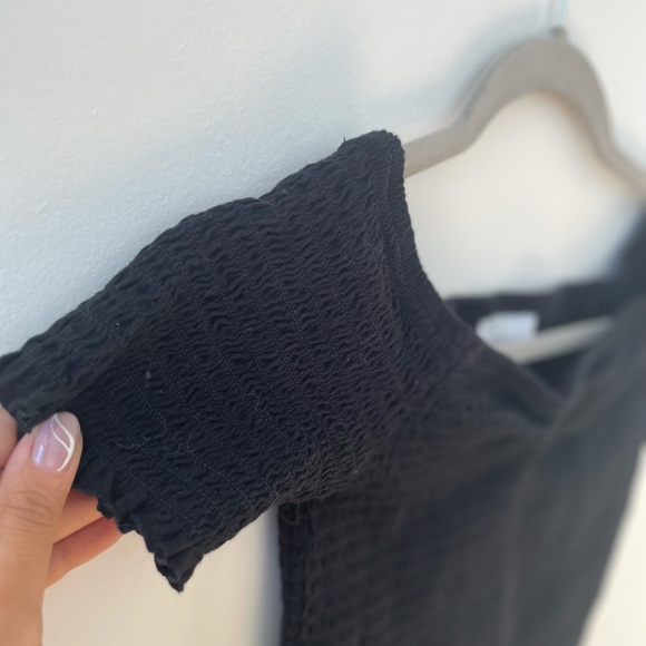 Nordstrom off the shoulder black cropped tea - Picture 3 of 3